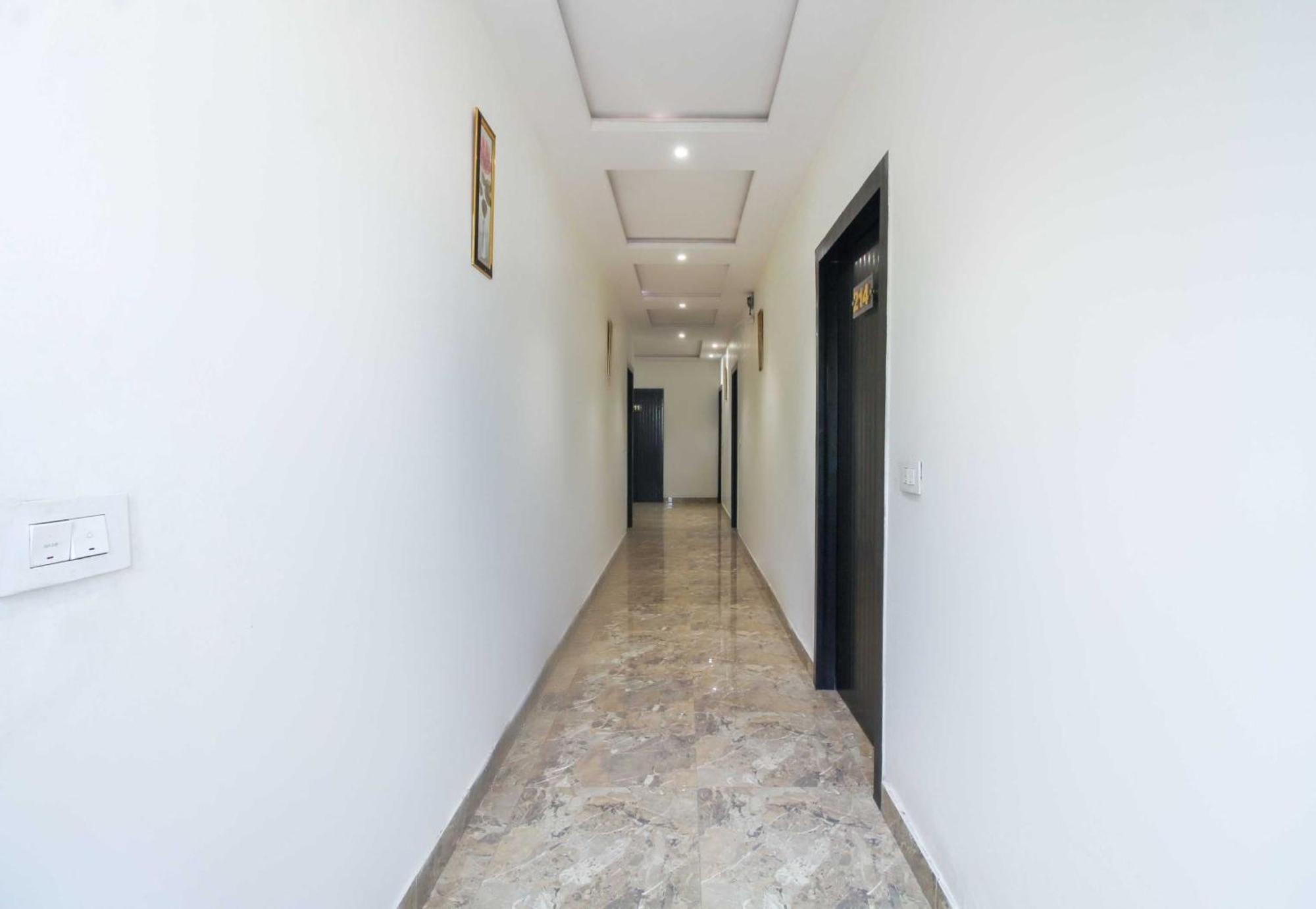 Hotel O Jalsa Tājganj Esterno foto