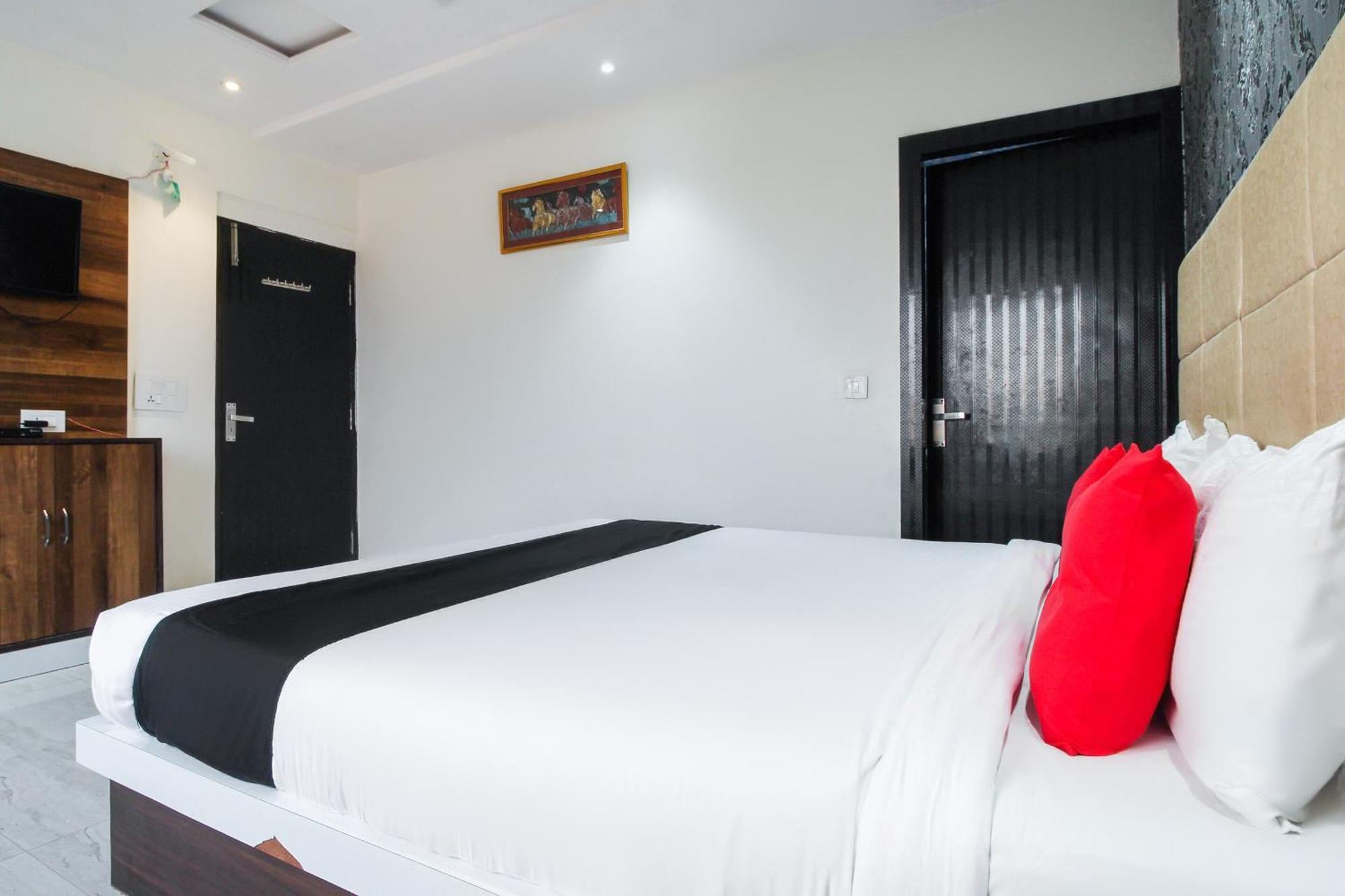 Hotel O Jalsa Tājganj Esterno foto