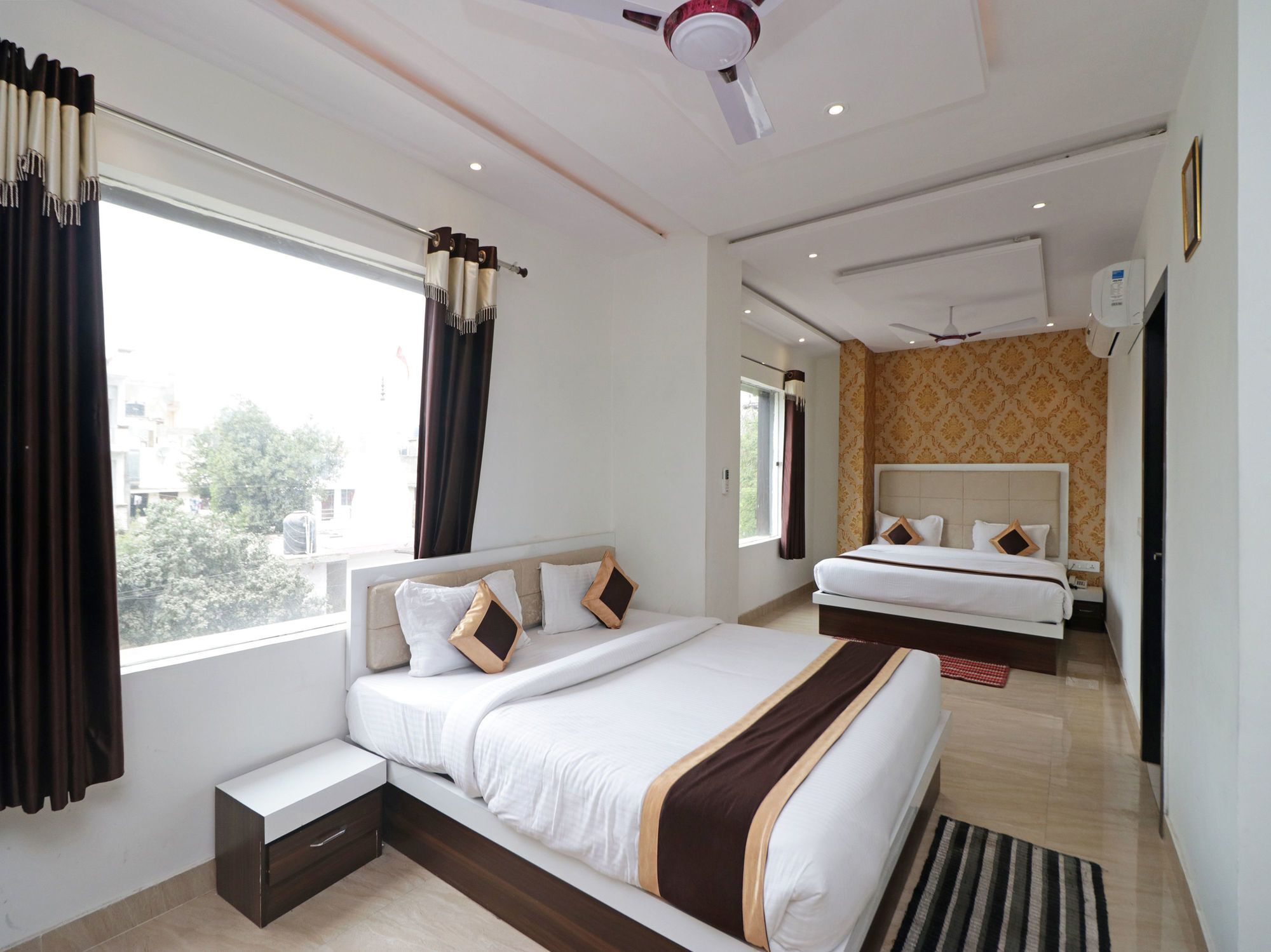 Hotel O Jalsa Tājganj Esterno foto